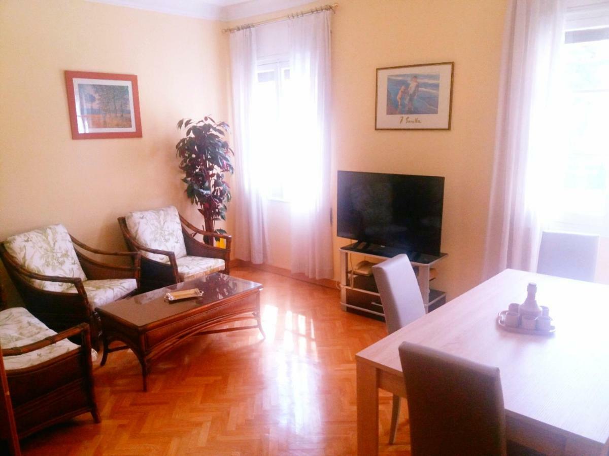 Apartamento Apartamento en Retiro Madrid Exterior foto